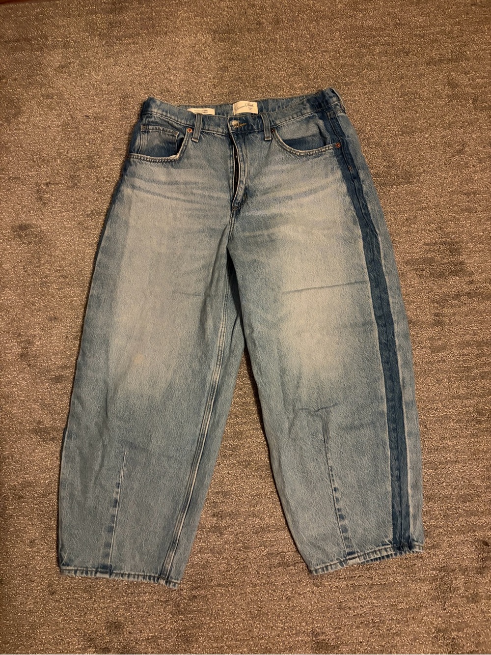 Womens side seam High Rise Easy Barrel Jeans